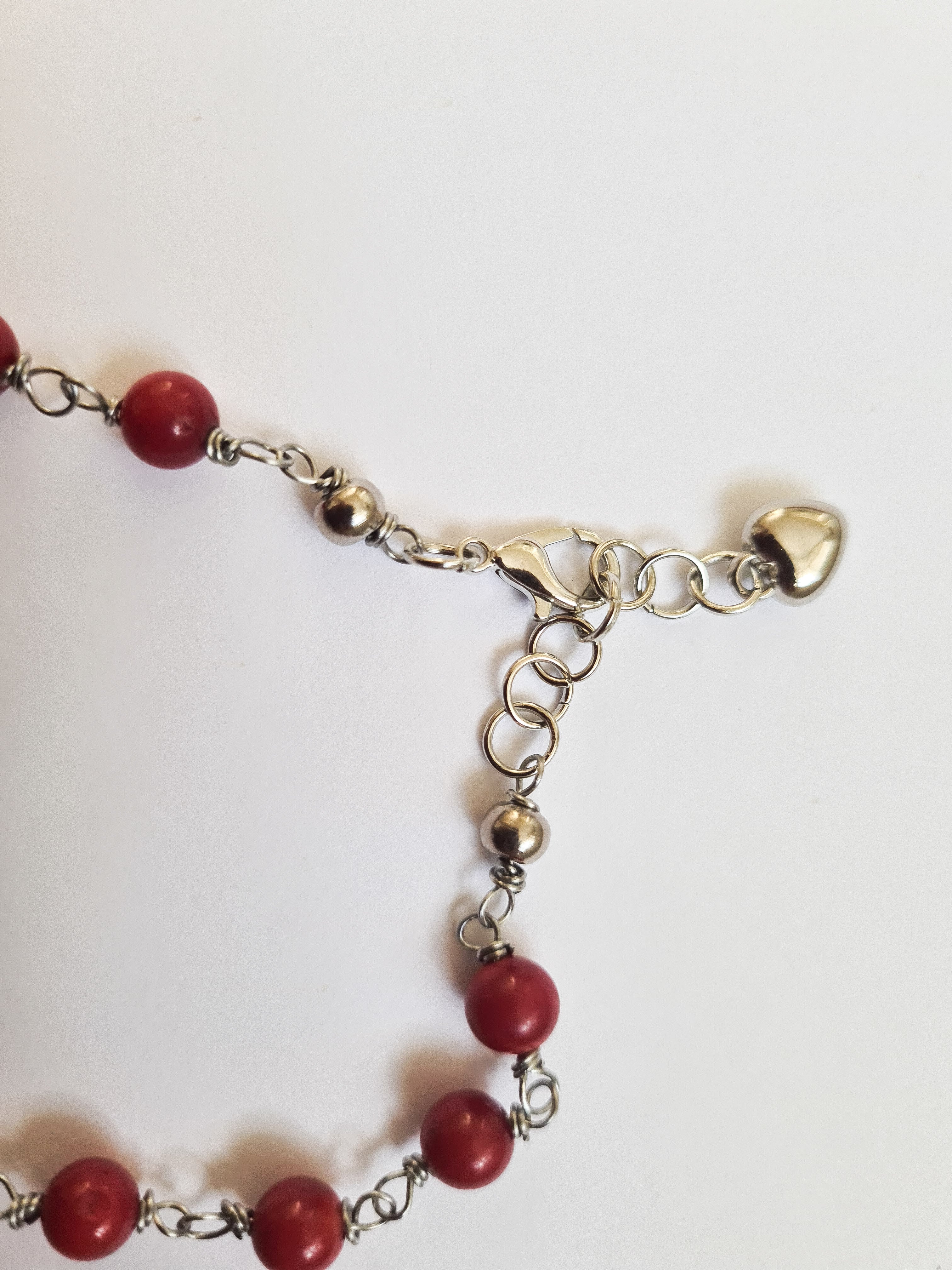 Röd & Sötvattenspärla Armband