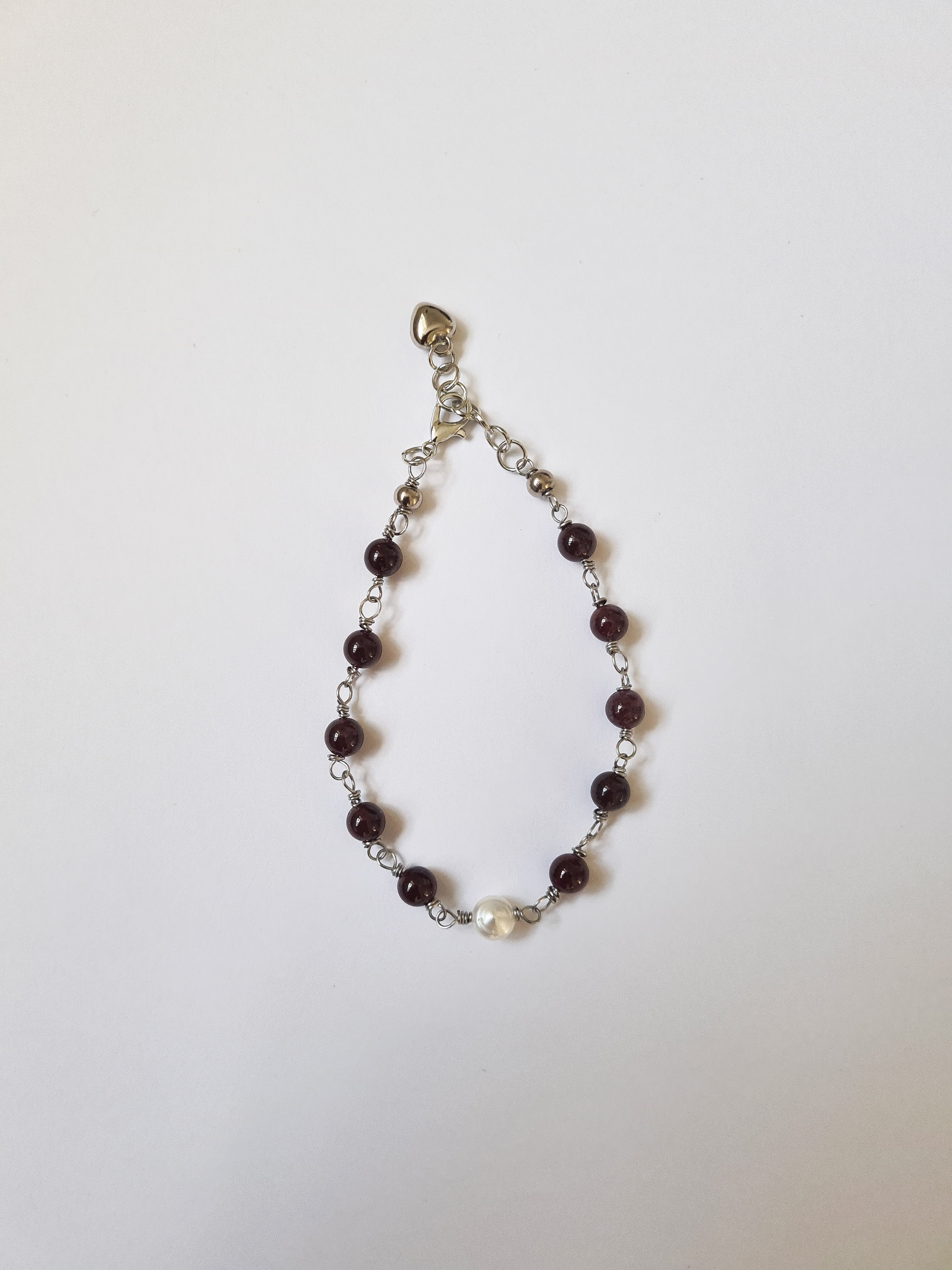 Granat & Sötvattenspärla Armband