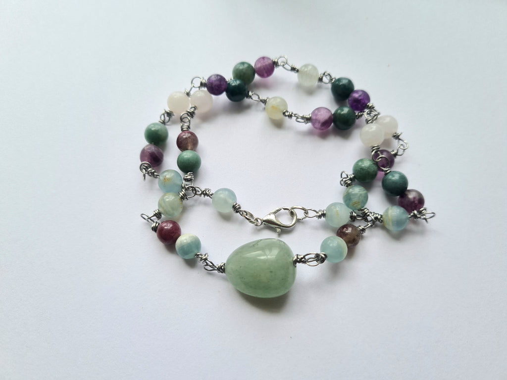 Handmade Wire-Wrapped Gemstone Necklace with Green Heart Stone