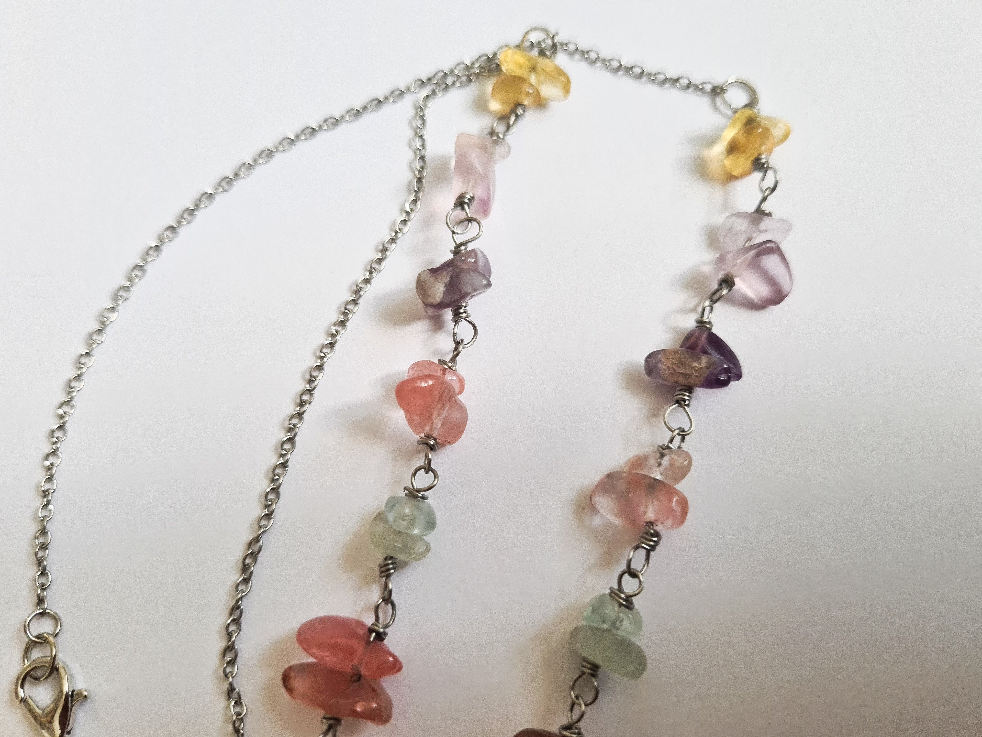Hållbart Rosenkvarts & Ädelsten Halsband